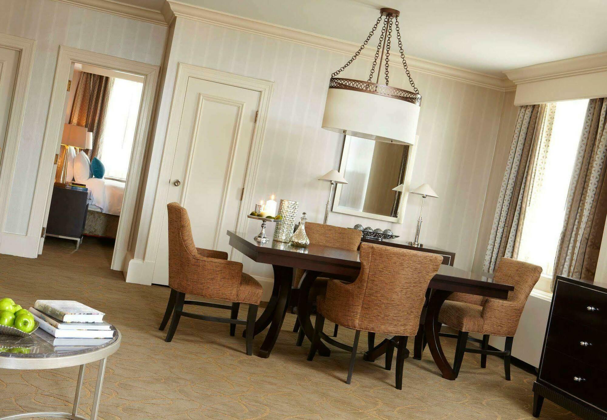 Hotel Cleveland Autograph Collection Quarto foto
